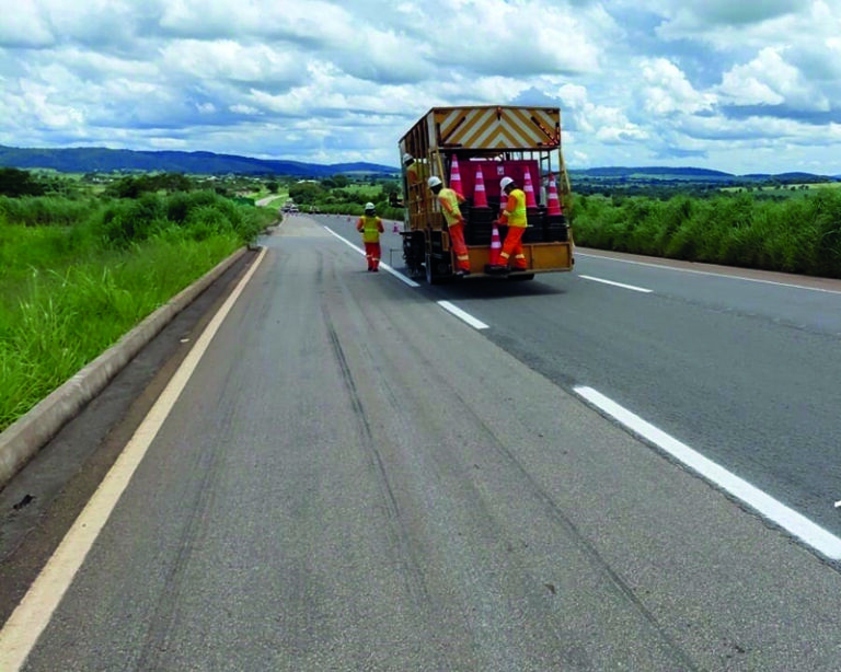 Rota Verde antecipa investimento de R$ 8,25 milhões para revitalizar sinalização da BR-060 e BR-452