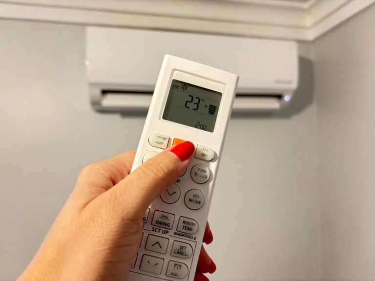 Vai viajar ou ficar em casa no feriado? Confira dicas para uso seguro da energia