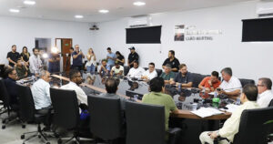 CÂMARA PROMOVE COLETIVA DE IMPRENSA E ESCLARECE DETALHES DA LEI QUE REGULAMENTOU O OSSÁRIO MUNICIPAL