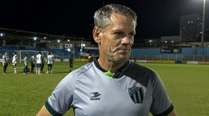 Rio Verde age na hora certa, demite Ito Roque e aposta em Luan Carlos