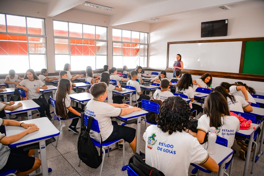 Estado convoca mais 250 professores aprovados em concurso público
